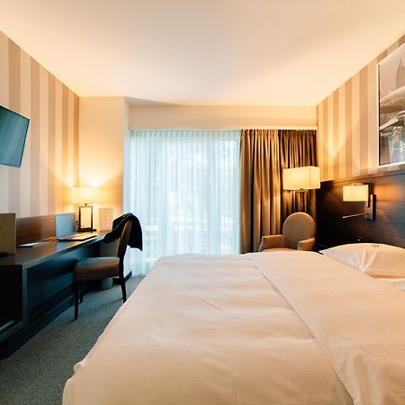 Park Hotel Winterthur Bagian luar foto
