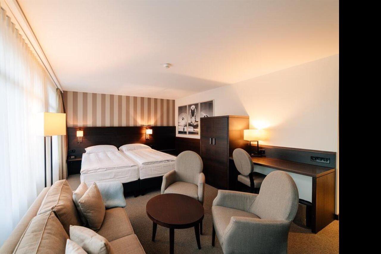 Park Hotel Winterthur Bagian luar foto