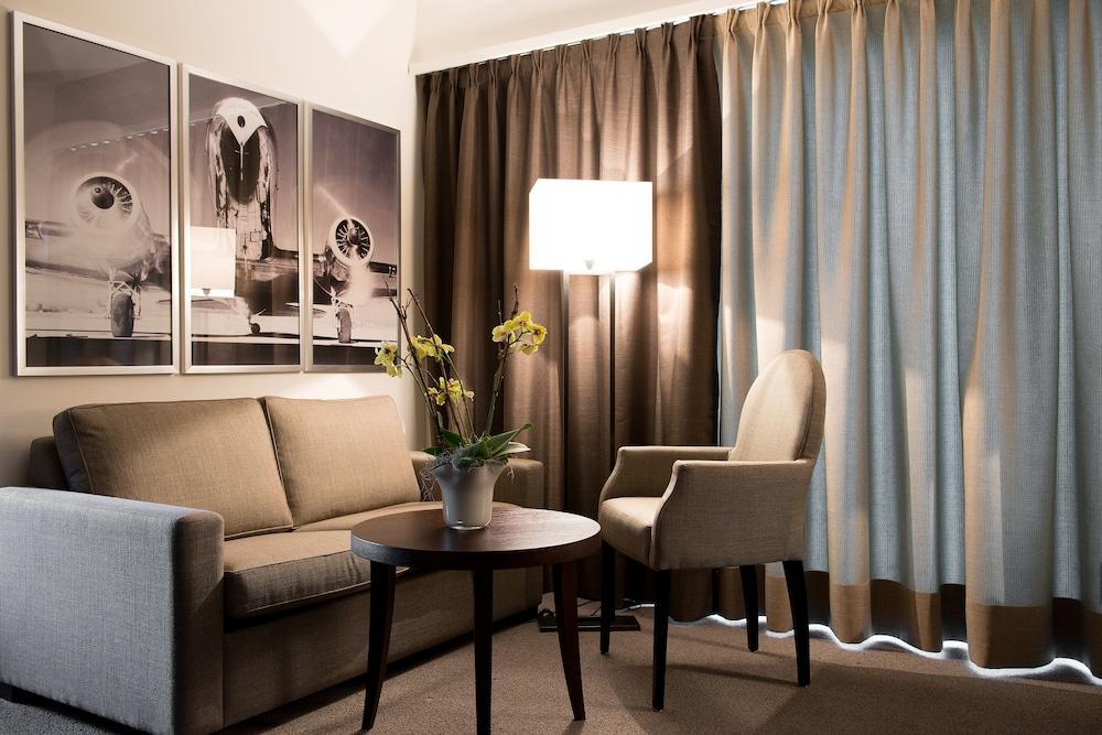Park Hotel Winterthur Bagian luar foto