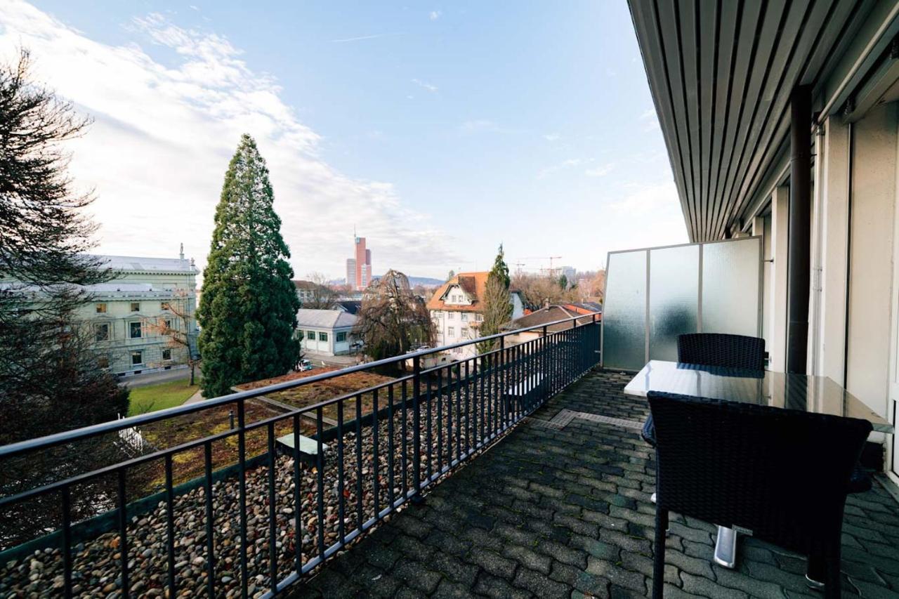 Park Hotel Winterthur Bagian luar foto
