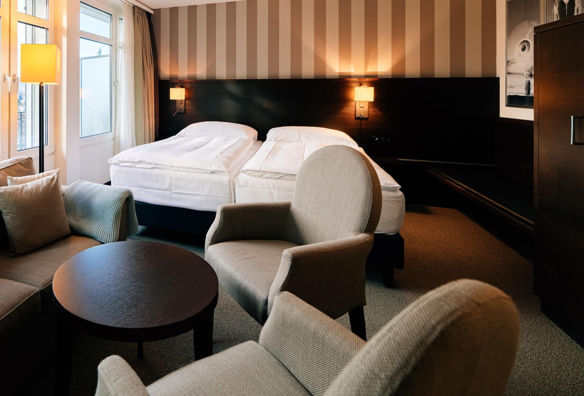 Park Hotel Winterthur Bagian luar foto
