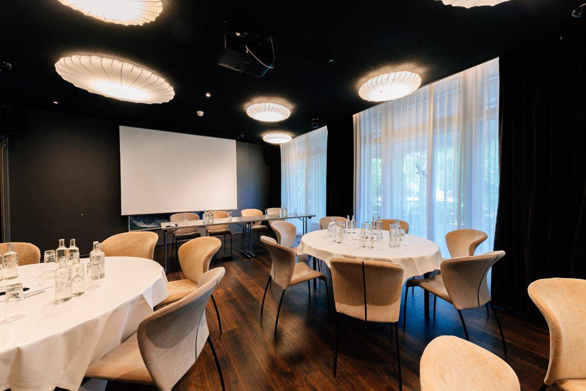 Park Hotel Winterthur Bagian luar foto